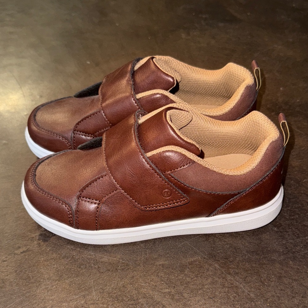Boys Stride Rite Brown Dress Shoes - Picture 3 of 4